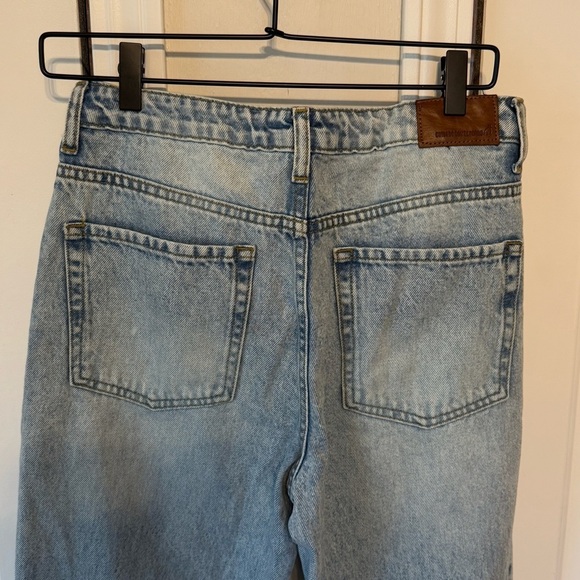 Cuidado Con El Perro Women’s Light Wash Straight Denim Jeans 100% Cotton Size 4 - Picture 8 of 15